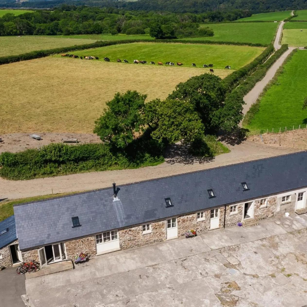 Broomhill Barns Minwear エクステリア 写真